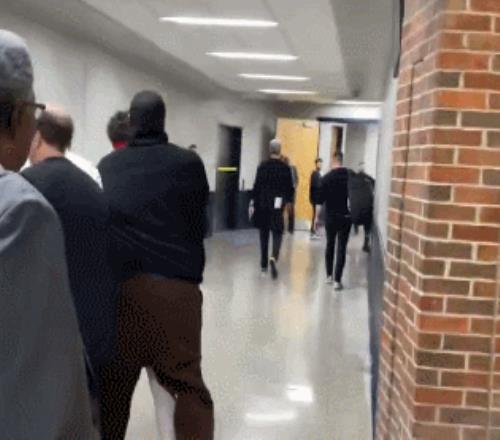 敢揍多爾特，此子必成大器？