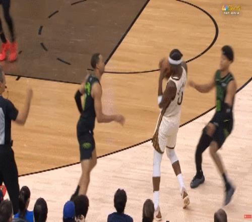 敢揍多爾特，此子必成大器？