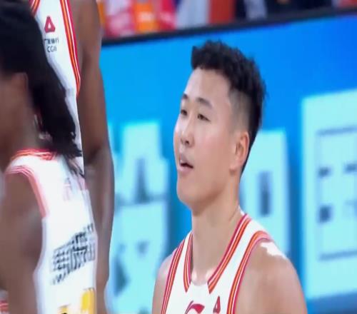 刺激！賀希寧43分殺紅眼！白邊封神24+18拯救盧偉，上海復(fù)仇深圳