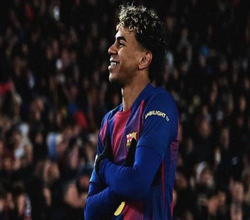 一人扛起全隊(duì)！亞馬爾神級(jí)下半場(chǎng)，巴薩41逆轉(zhuǎn)直通歐冠16強(qiáng)”