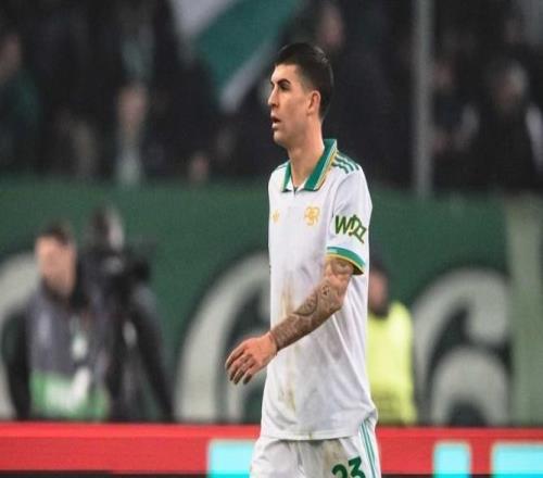 時(shí)隔16年，羅馬首次在開(kāi)場(chǎng)15分鐘內(nèi)染紅的情況下避免敗仗