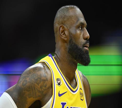 奧尼爾：我不想詹姆斯打全明星替補(bǔ)，應(yīng)為“國王”留一份體面