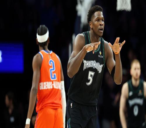 大爆冷門！愛德華茲26+5+5，森林狼完勝雷霆！亞歷山大30+8創(chuàng)神跡