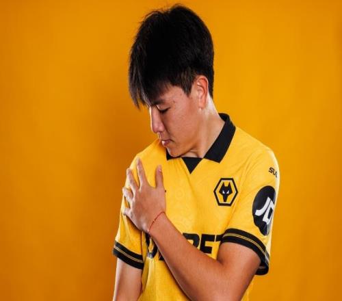 徐彬加盟狼隊官宣！王鈺棟曾拒歐洲豪門，范志毅李瑋鋒點評太扎心