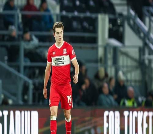 曼晚：尼潘在米堡機會減少，曼城考慮召回他讓他跟一線隊訓練