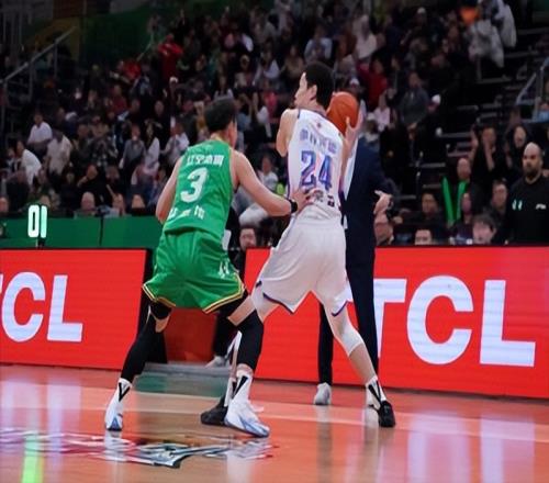 大莫串聯(lián)+后場(chǎng)三叉戟，烏戈執(zhí)教三場(chǎng)兩度破百，賽后正式表態(tài)