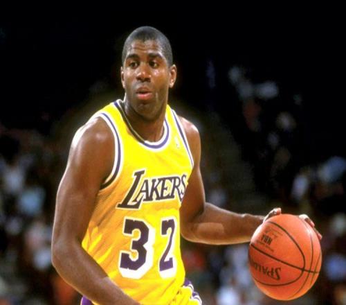 又轟下37+13+11！抱歉魔術(shù)師：你從隊史第一變成了隊史第二