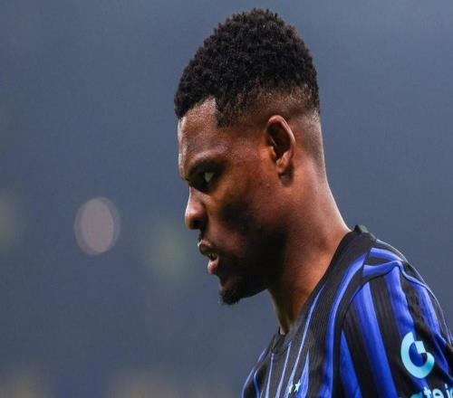 迪馬：弗林蓬受傷后，利物浦已聯(lián)系國(guó)米詢問鄧弗里斯轉(zhuǎn)會(huì)可能