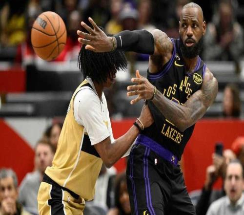 湖人狂勝升西部第五：三巨頭85分無解東契奇大三雙詹皇空接背扣