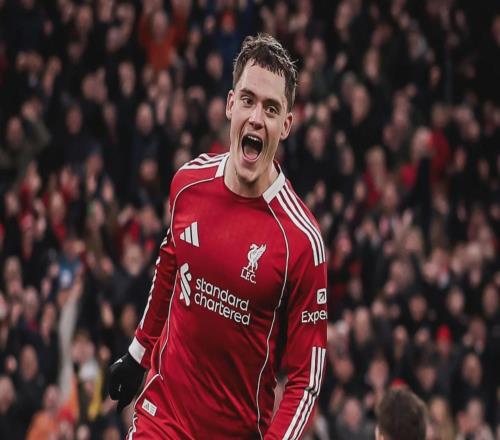 英超利物浦VS紐卡斯?fàn)枺簰暝械募t軍，能否主場(chǎng)干翻喜鵲