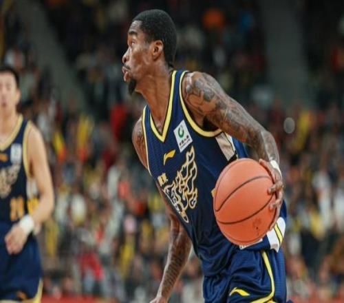 廣東宏遠(yuǎn)拒絕爆冷！全力擊敗CBA黑馬，徐杰確定復(fù)出，央視直播