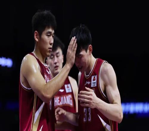 拿600萬，全場3中0，昔日MVP淪為拖油瓶！球迷：結(jié)婚以后越來越軟