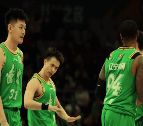 莫蘭德8+10+3+1！趙繼偉2+5,亨特0分,王嵐嵚12+2,遼籃落后天津1分