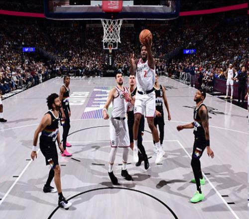 快船负掘金吹罚尺度遭嘲讽！美媒将约基奇p成亚历山大24分钟17罚