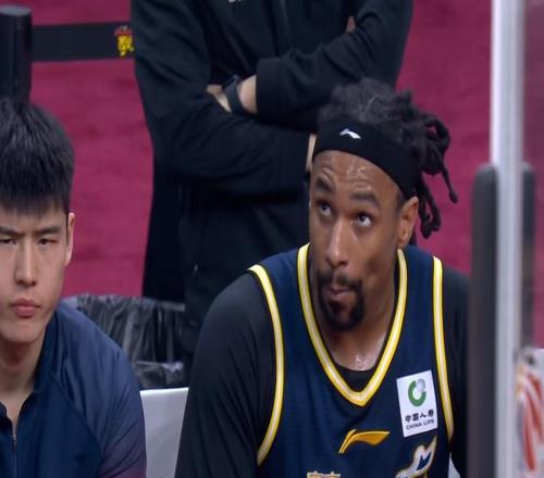 只有薩林杰還不夠！廣東隊被迫裁掉奎因，朱芳雨還要簽人