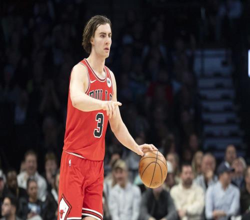 今日戰(zhàn)報(bào)！殘陣公牛復(fù)仇熱火止3連敗道蘇姆29+8+9熱巴21+11