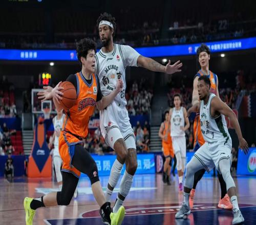 兩戰(zhàn)42分9助！21歲小將成上海后衛(wèi)新答案，05國青含金量還在上升