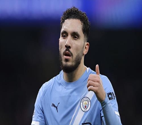 曼城VS熱刺：格伊坐鎮(zhèn)后防，福登+B席領(lǐng)銜中軸線(xiàn)，哈蘭德沖鋒