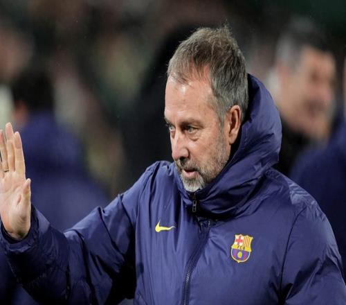 為幫助二隊(duì)盡快升級(jí)，弗里克決定盡量少征召青訓(xùn)球員