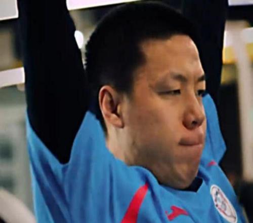 牛紅利薅走牛梓屹！阿奇姆彭無人問津，銅梁龍何不打造阿望組合