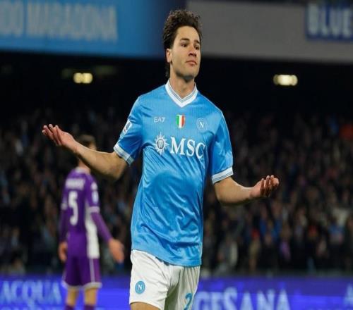 連續(xù)兩場破門，那不勒斯中場韋爾加拉打進生涯意甲處子球