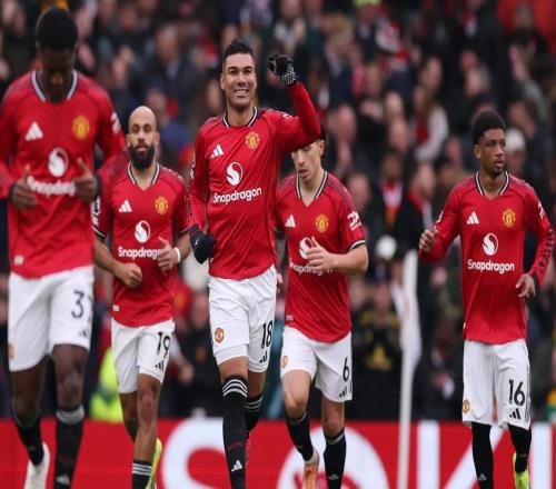 本賽季英超曼聯(lián)通過(guò)定位球打進(jìn)14球，僅次于阿森納