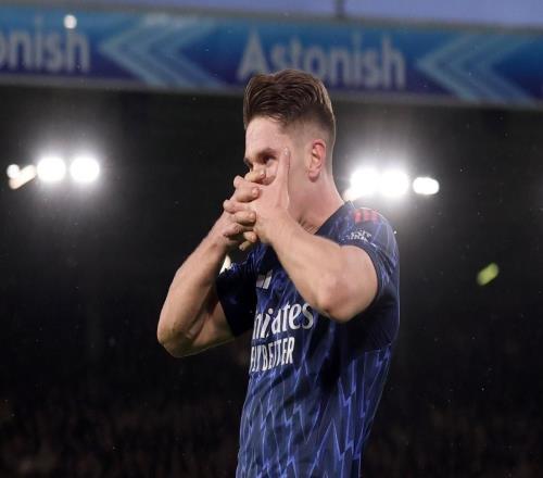 阿森纳英超客战利兹联5次进球4+，为历史对同一对手并列最多