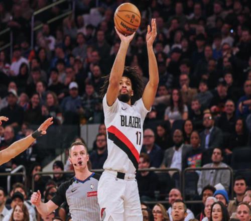 楊瀚森無得分開拓者不敵尼克斯4連敗，布倫森26分唐斯14分20板