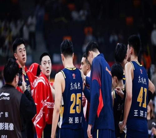 CBA排名大亂！廣東輸球，2隊(duì)搶第1，北京掉第7，遼寧季后賽懸了