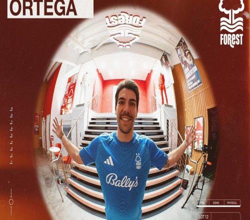 官方：曼城門將奧爾特加莫雷諾加盟森林，雙方簽約至賽季結(jié)束