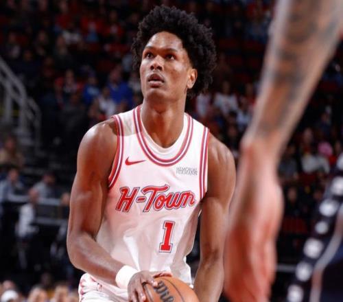 杜蘭特13+8仍該夸，基德賽后怒批裁判！申京毫無(wú)借口，阿門(mén)創(chuàng)紀(jì)錄