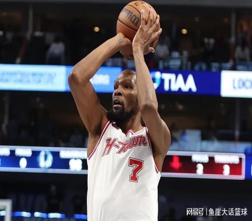 火箭111107独行侠！申京20中6仍被乌度卡夸赞，杜兰特该感谢两人