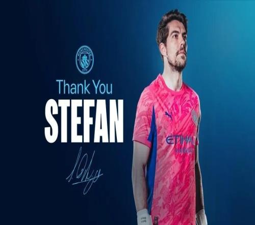 深感自豪！曼城門神深情告別隨隊奪7冠勇?lián)鋯蔚对煊⒊倪B冠