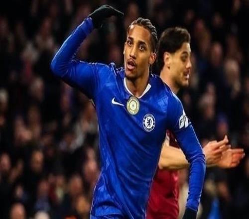 巧了，上一次切爾西球員英超替補傳射建功也是對陣西漢姆聯(lián)