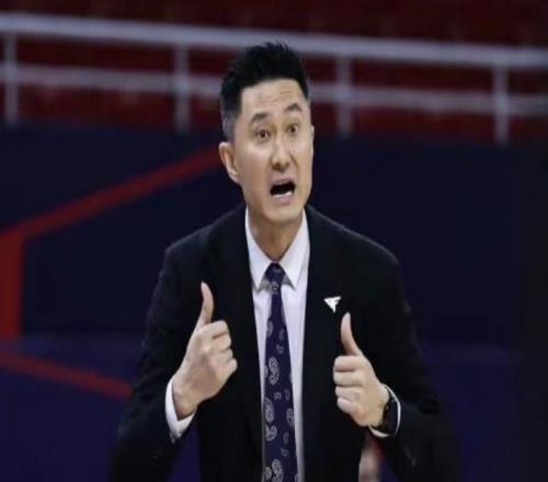 杜锋：输球还是我们自己做得不好，16%的三分命中率怎么赢