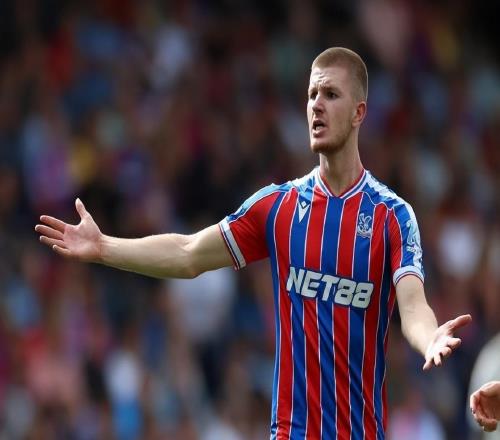 曼聯(lián)選新中場瞄準(zhǔn)三對象：1億歐元黑店先生，全英寵臣價(jià)格不低