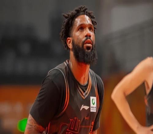 山東96101天津遭4壞消息！2外曝弊端，于德豪不穩(wěn)，瓊斯再推遲！