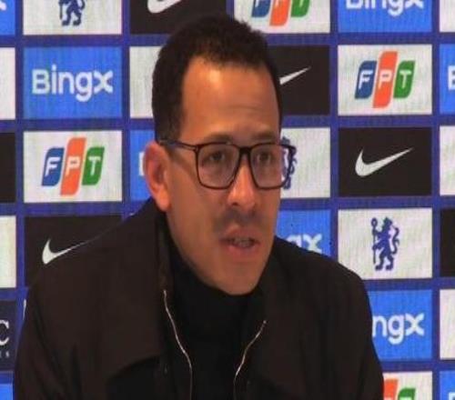 羅塞尼爾：因?yàn)閭€(gè)人原因，埃斯特旺正處于一段艱難的時(shí)期