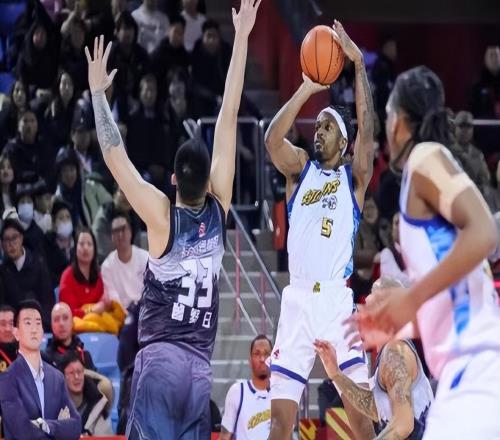 CBA排名一夜大變！吉林爆冷，廣廈第4敗，天津10196力克山東