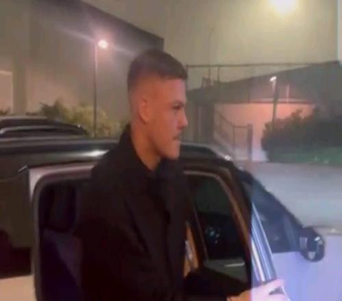 即將正式加盟，霍爾姆已抵達尤文的醫(yī)療中心接受體檢