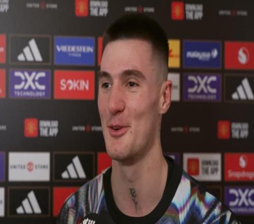 謝什科：很開心幫助到球隊，不管得到多少機會我都會全力以赴