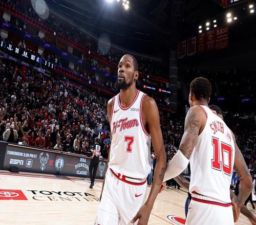 明明狀態(tài)非常一般，結(jié)果火箭又一次讓杜蘭特出場(chǎng)超過38分鐘