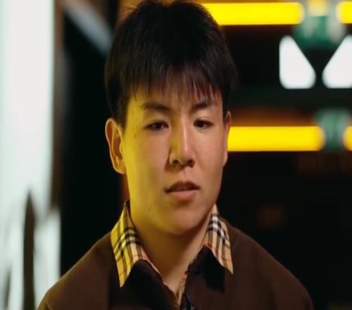 徐彬：這邊訓(xùn)練節(jié)奏快，能適應(yīng)英國生活，語言已能聽懂五六十