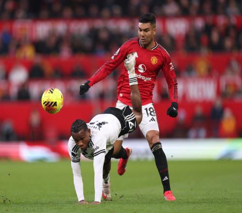 曼聯(lián)還是出現(xiàn)了問(wèn)題，但卡里克帶來(lái)的運(yùn)氣還在延續(xù)