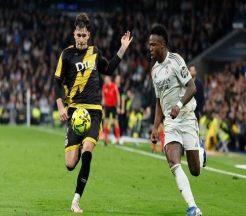 漫天噓聲下皇馬勉強絕殺阿韋洛亞“蜜月期”結(jié)束