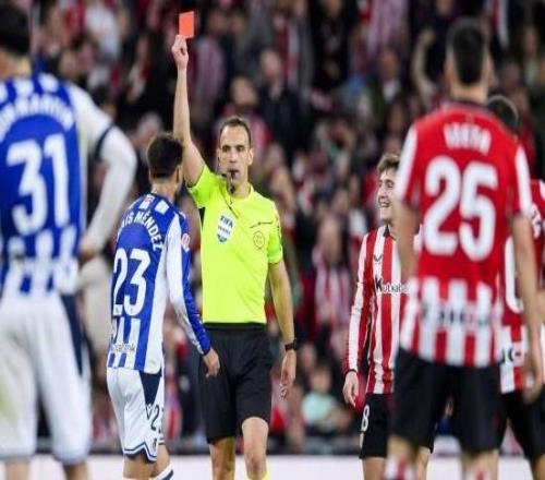 布賴斯遭遇爭(zhēng)議判罰，皇家社會(huì)連續(xù)3輪吃到紅牌