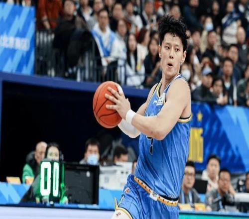 替補(bǔ)3匪徒帶不動(dòng)北京！馬帝昂+曾凡博統(tǒng)治攻守，趙睿還能盤(pán)活全隊(duì)