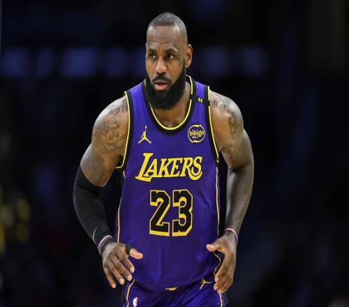 一夜消息：老詹刷新歷史，卡登雙雙落選，3換1交易出爐