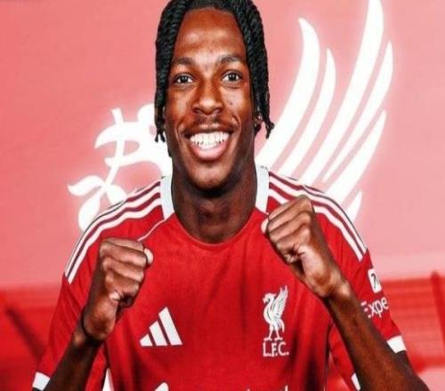 真壕！利物浦壓哨溢價(jià)5000萬(wàn)歐敲定范戴克接班人半年已花5.53億