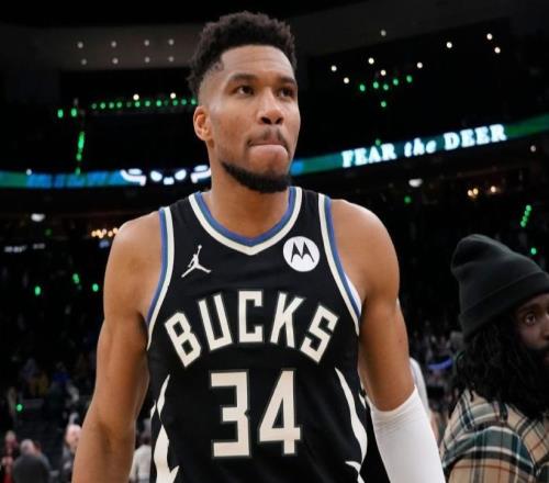 勇士對于揚(yáng)尼斯勢在必得，他們送出所有可交易籌碼！